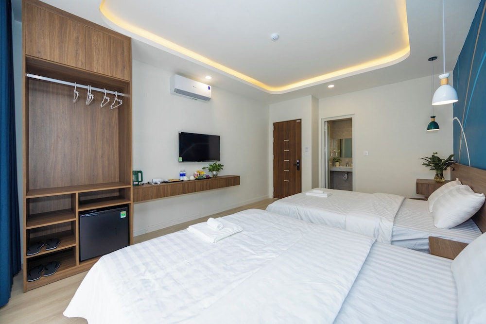 Family Room, Partial Ocean View
