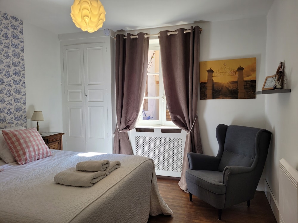 Double Room, Private Bathroom (Le clos) photo 2