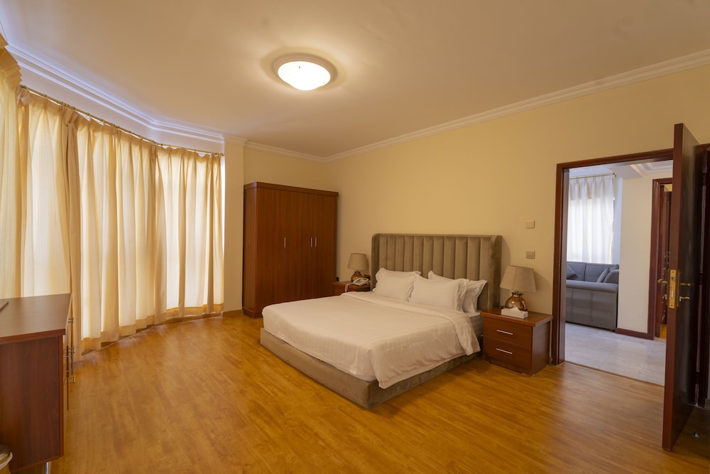Family Studio Suite