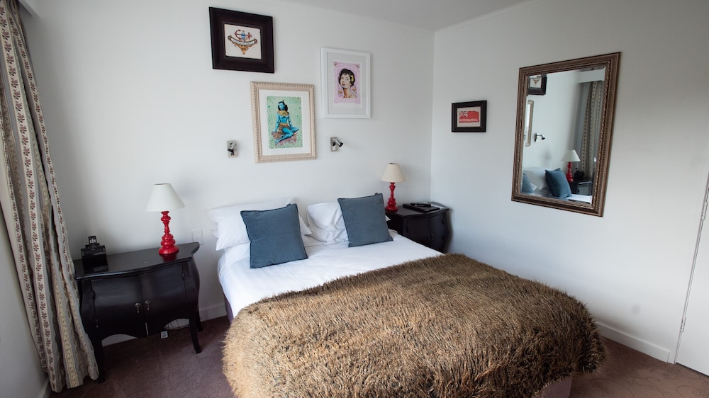 Small Room
