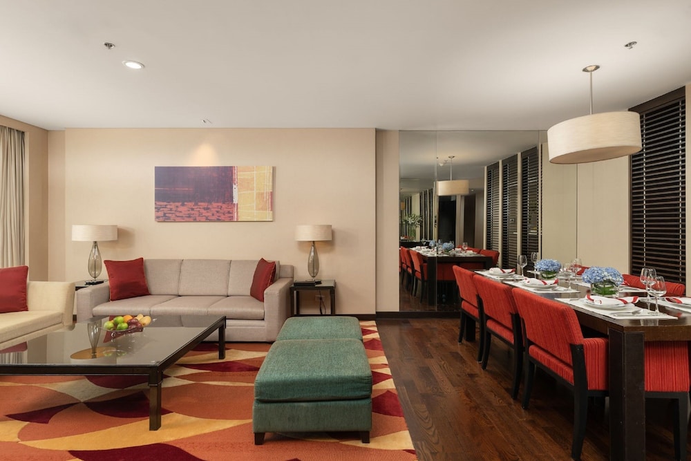 Executive Suite, 3 Bedrooms photo 3