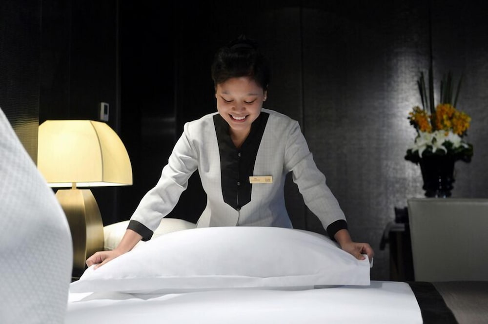Deluxe Suite - Photo 10