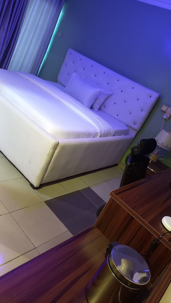 Premium Room, 1 Bedroom, Non Smoking, Refrigerator