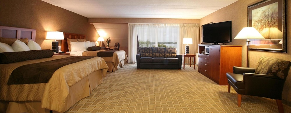Superior Room, Multiple Beds (Inland View Family Room)