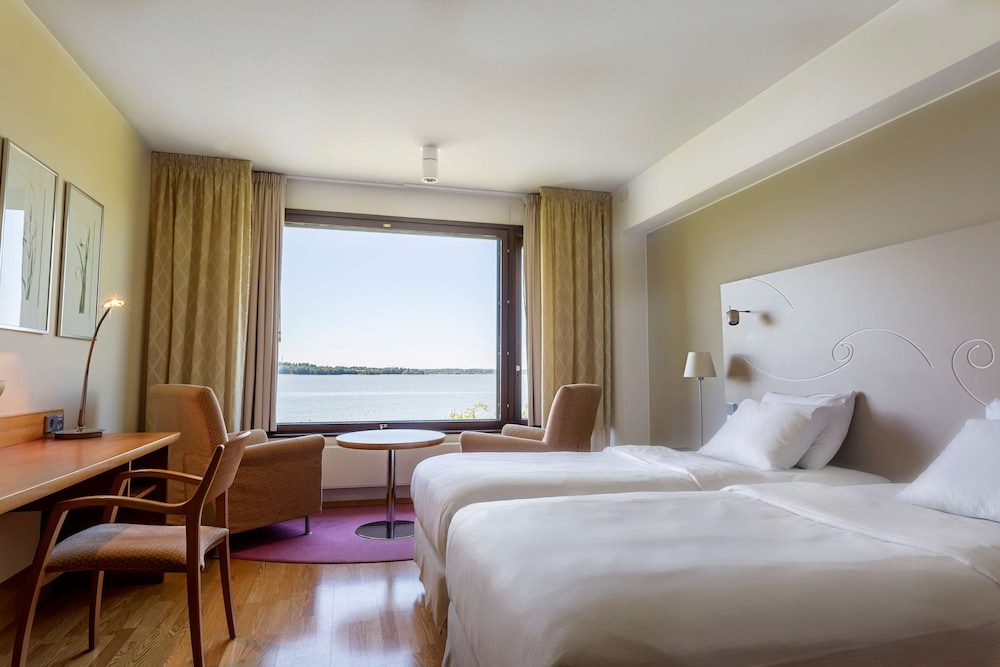 Deluxe Room, 2 Twin Beds, Sea View - Photo 2