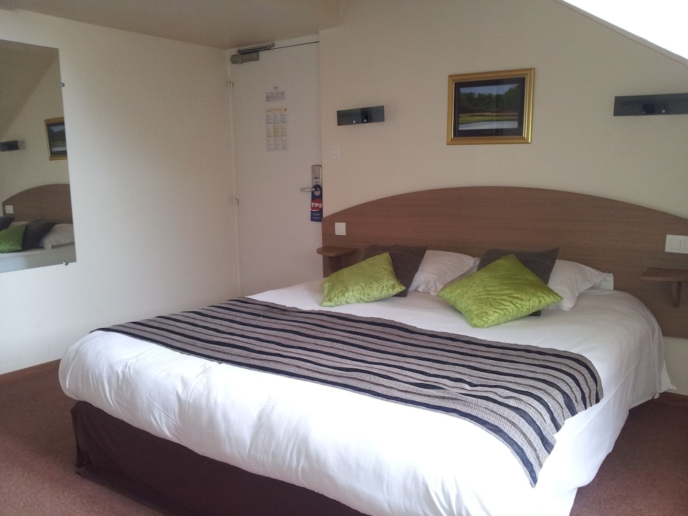 Double Room with Shower, Harbour View - Photo 7