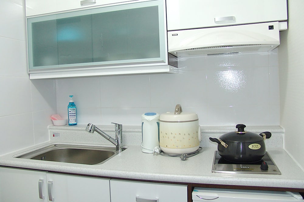Honeymoon Room photo 2