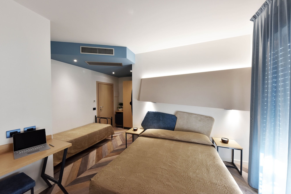 Standard Quadruple Room - Photo 1