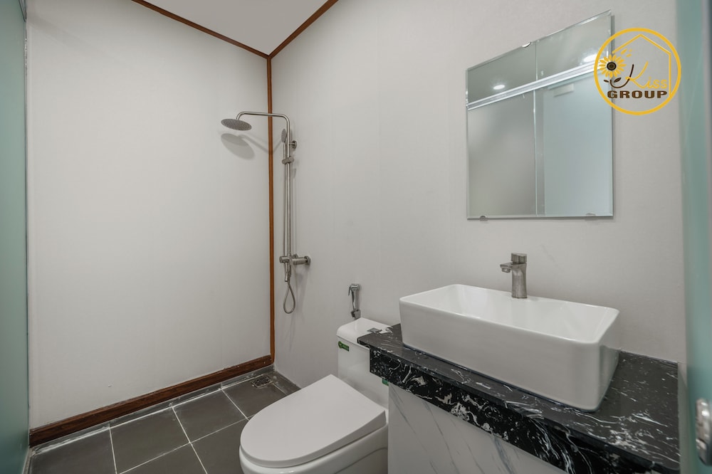 Apartment, 1 Bedroom, Partial Sea View - Photo 10