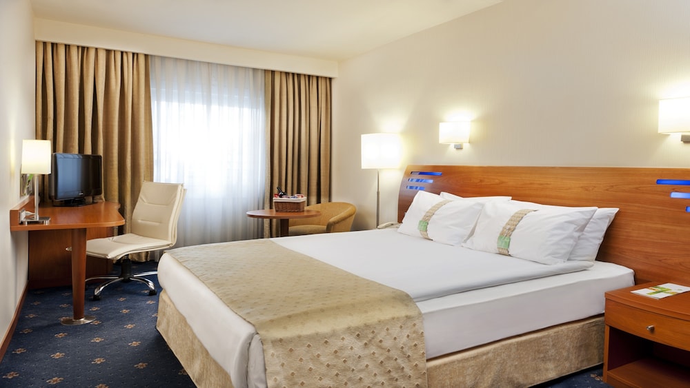 Standard Room photo 2