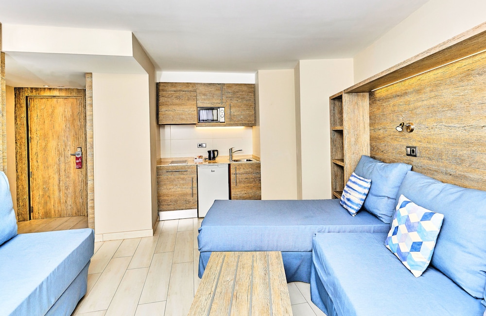 Apartment (Sextuple) thumbnail 5