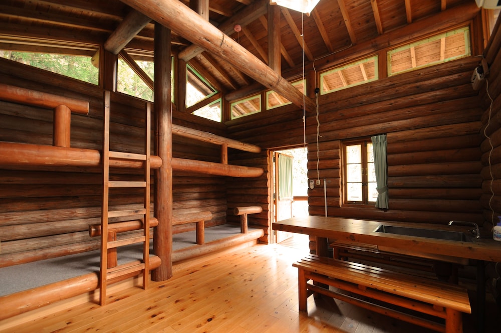 Standard House (4Adults)