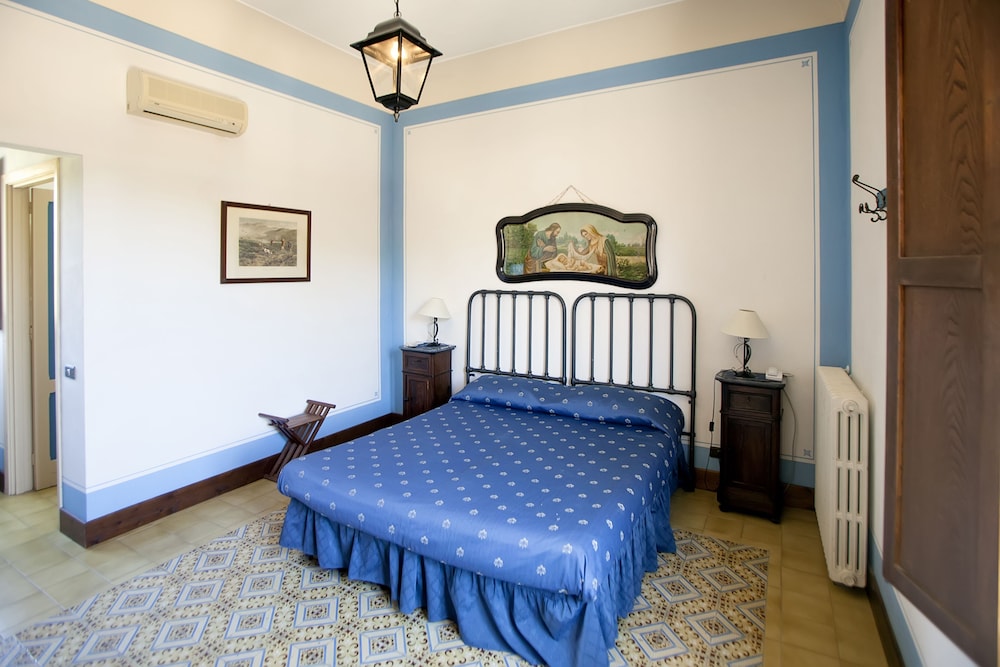 Classic Double Room photo 1