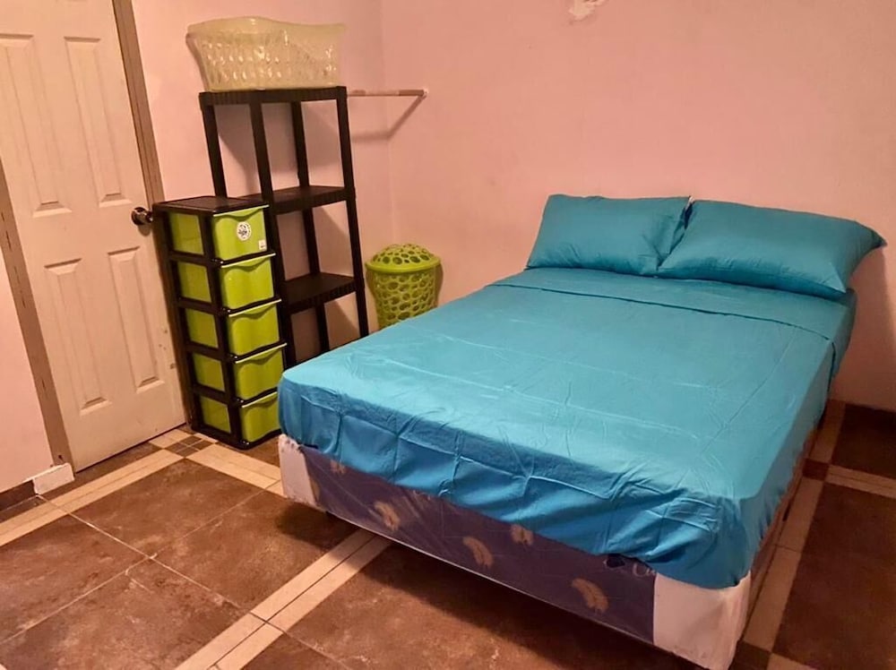 Standard Room, Ensuite, Corner photo 2