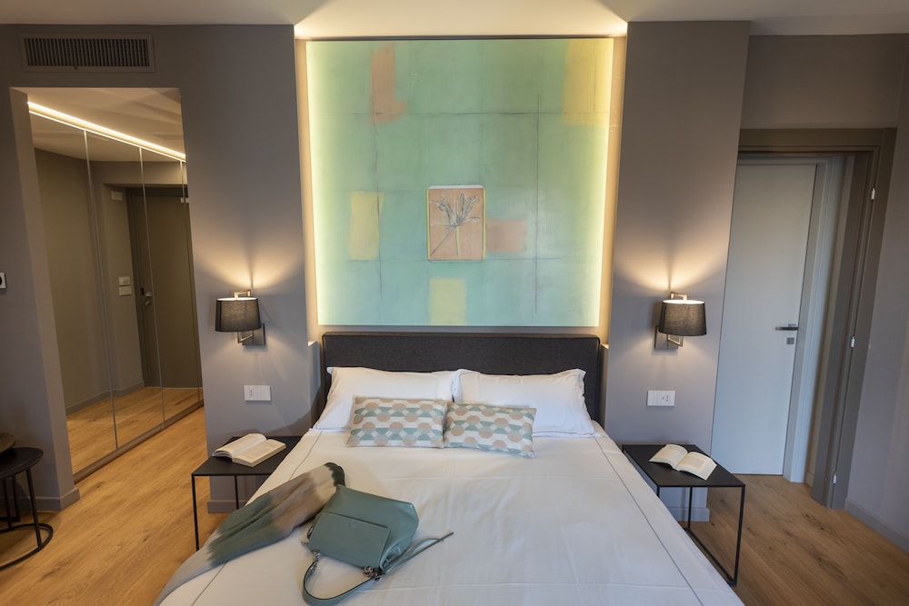 Deluxe Double Room photo 3