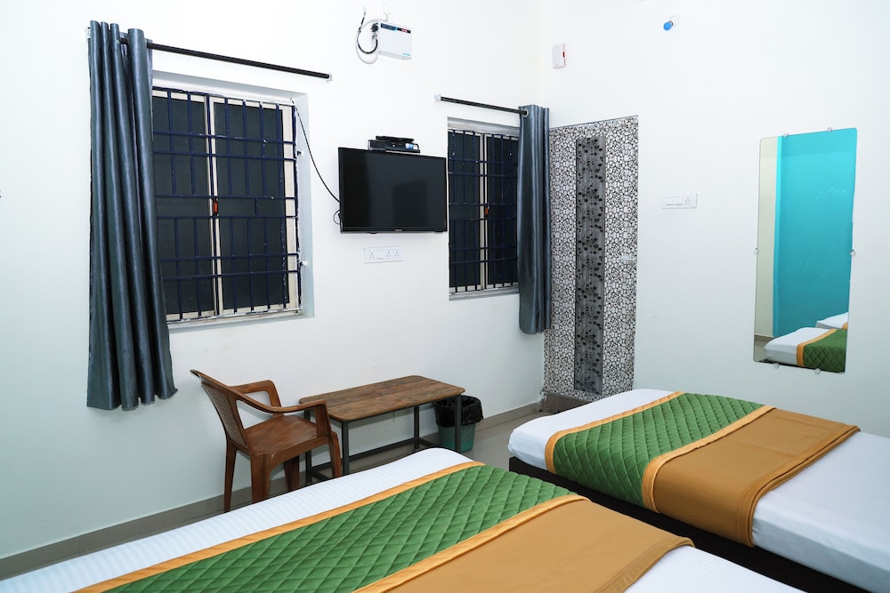 Deluxe Triple Room - Photo 3