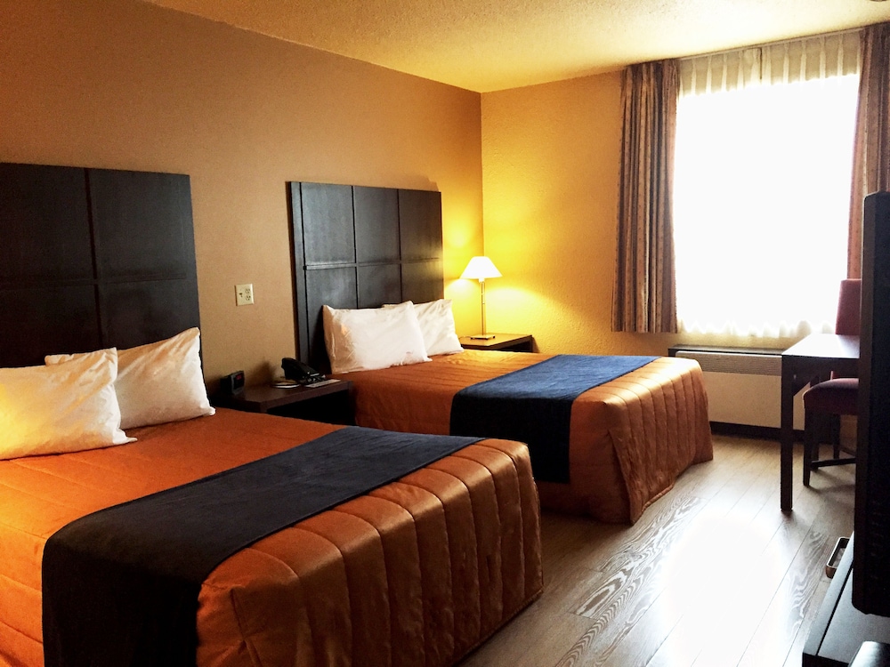 Standard Room, 2 Double Beds photo 1