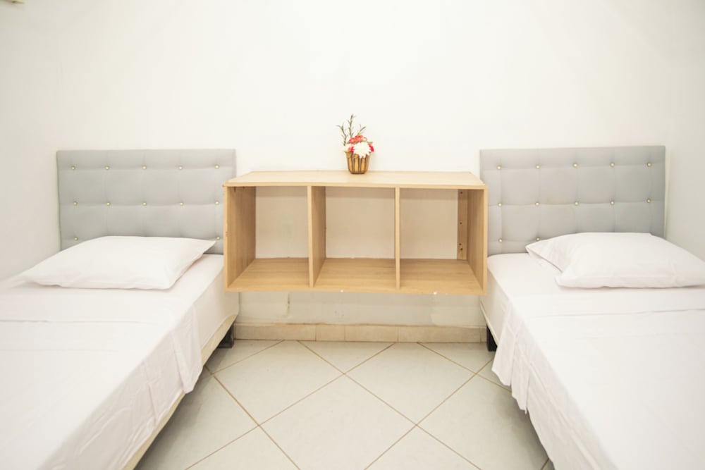 Family Room - Photo 3
