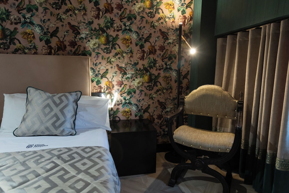 Luxury Studio Suite, City View photo 2