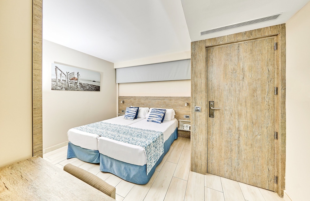 Suite, Sea View (Quintuple Room)