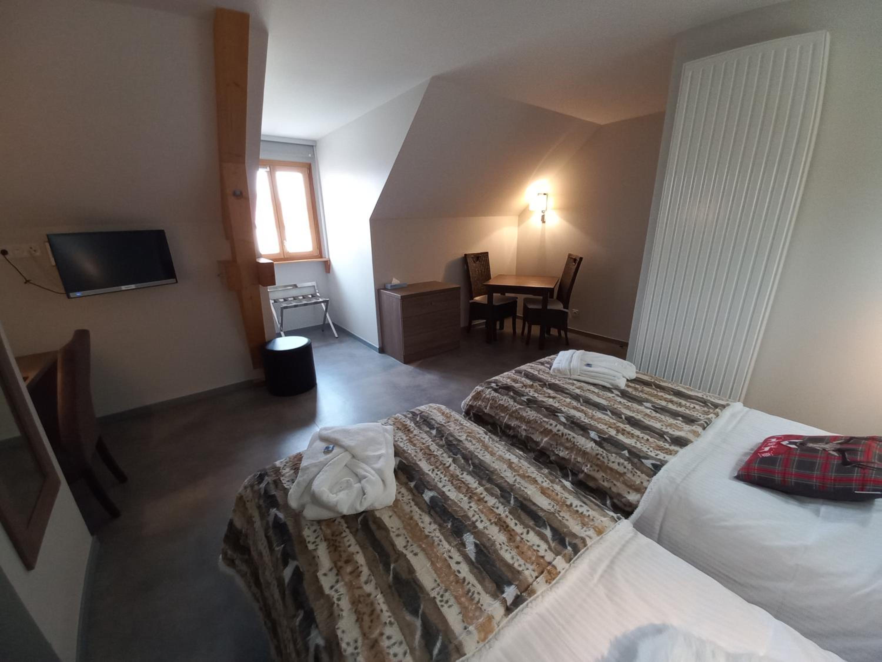 Deluxe Double Room photo 2