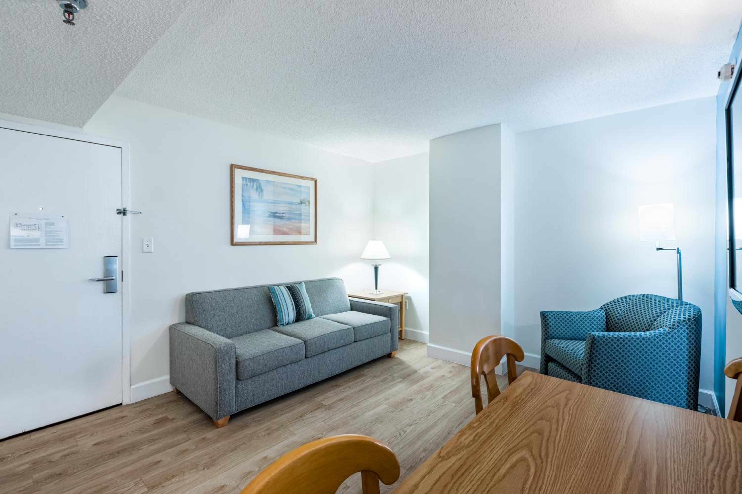 King Suite - Photo 4