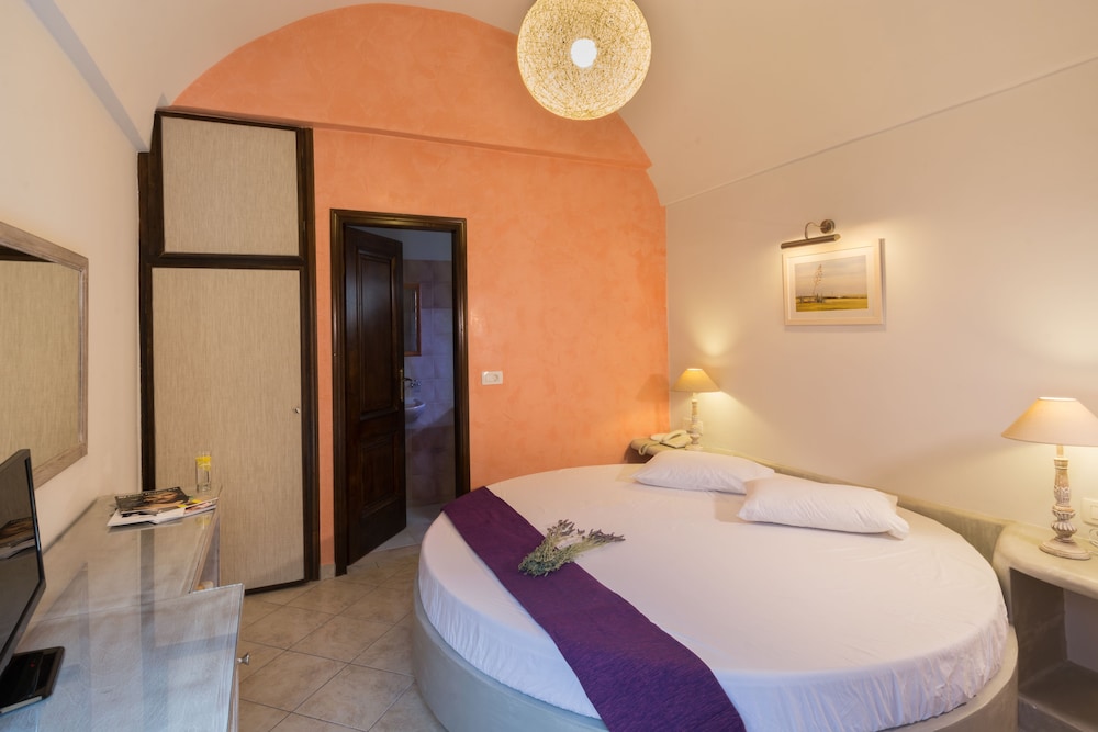 Standard Room - Photo 12
