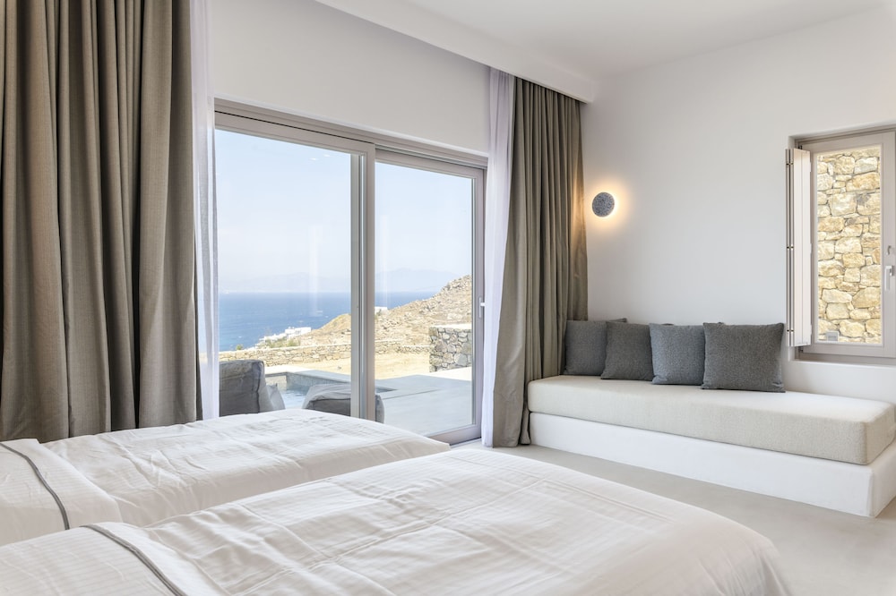 Junior Studio Suite, Private Pool