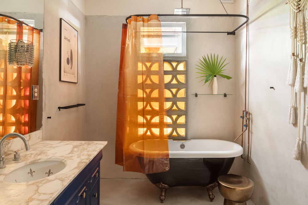 Premier Double Room, 1 Queen Bed, Bathtub, photo 6