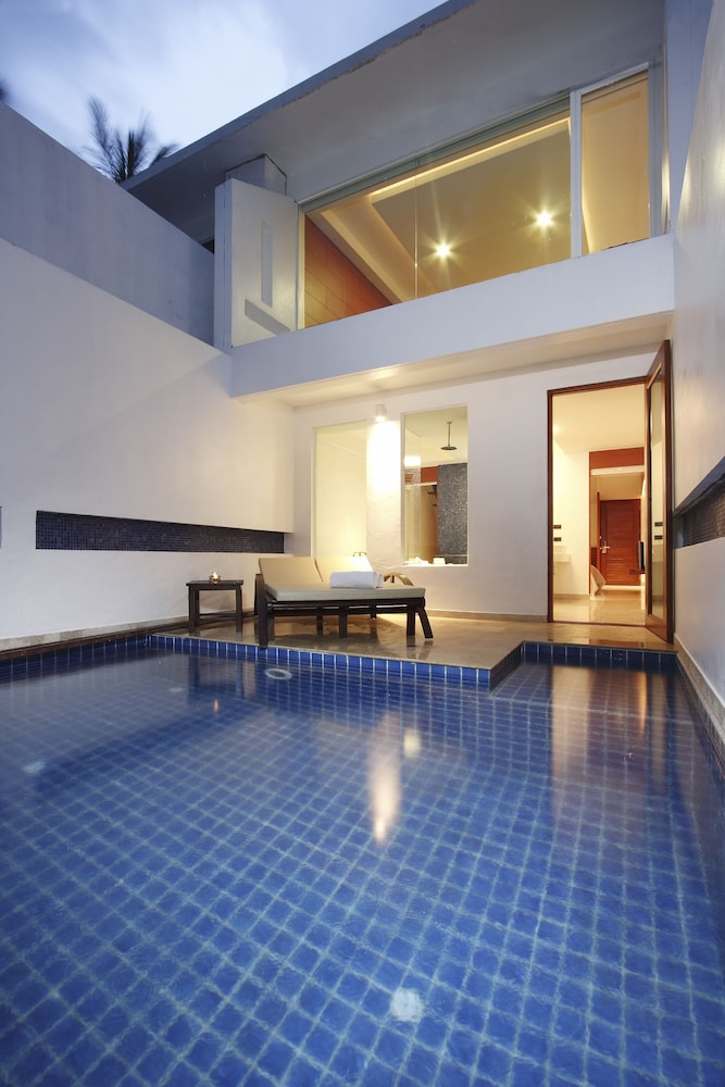 Pool Villa With Loft - Free Daily Minibar - Photo 10