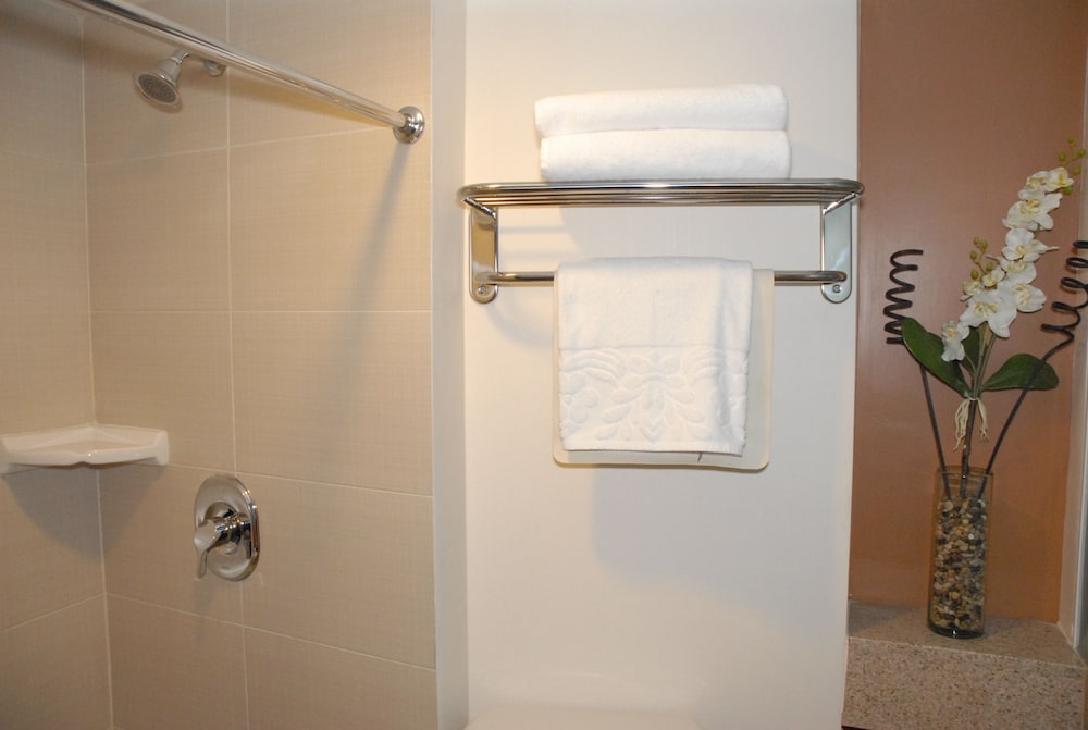 Standard Room - Photo 13