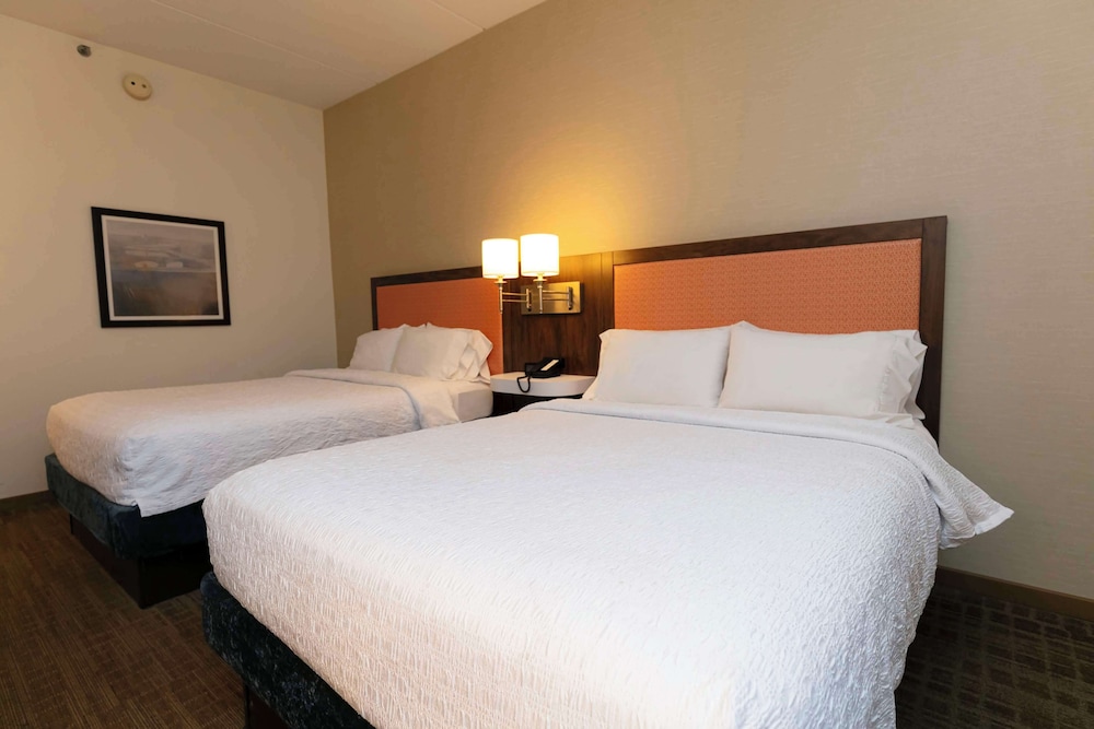 Room, 2 Queen Beds, Non Smoking (Special) - Photo 2