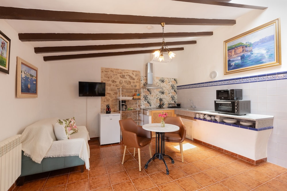 Llebeig studio with terrace and pool and garden view photo 3