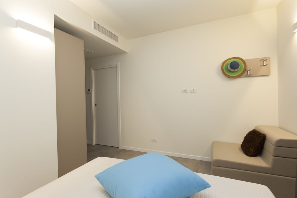 Traditional Apartment (With Terrace) photo 2