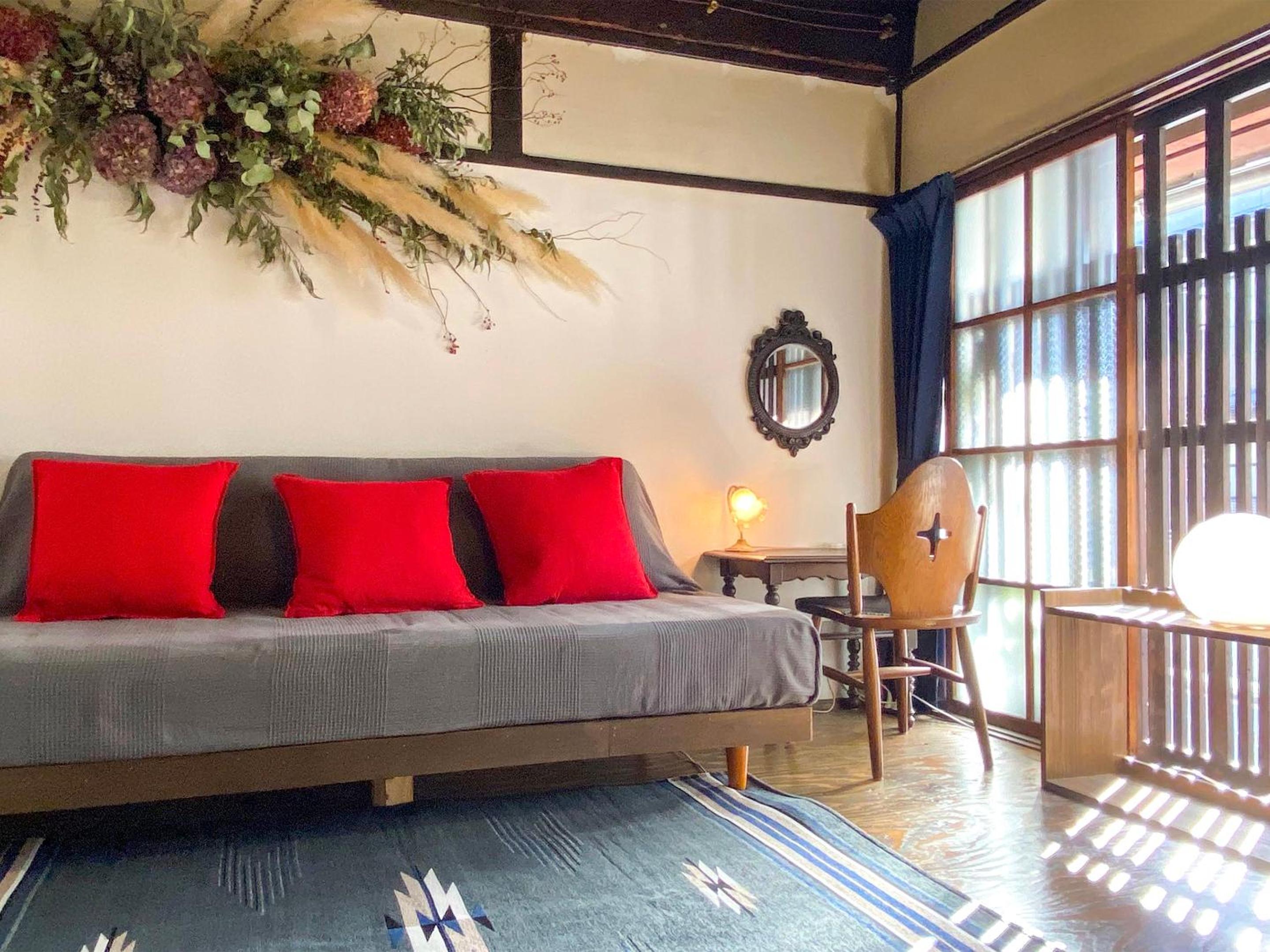 Standard Twin Room - Photo 12