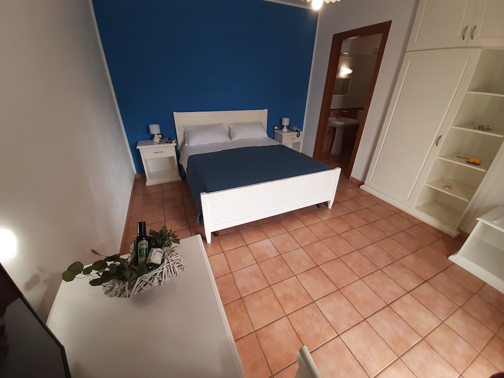 Deluxe Double Room - Photo 1