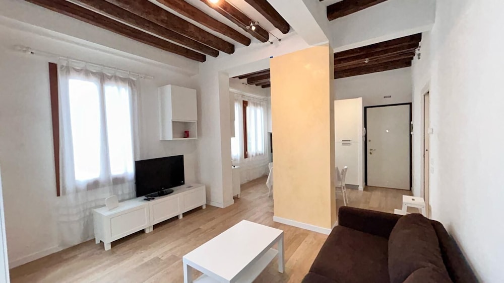 Comfort Apartment, Garden View photo 2