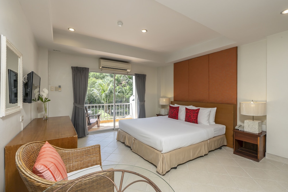 Deluxe Room - Photo 1