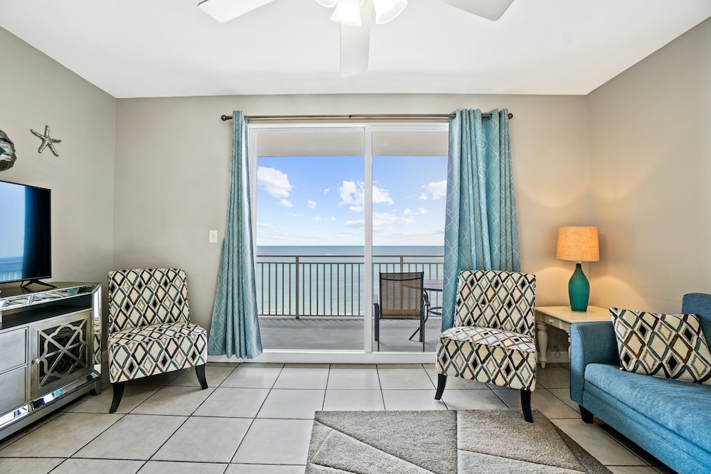 Condo, 1 Bedroom, Ocean View (504E) photo 3