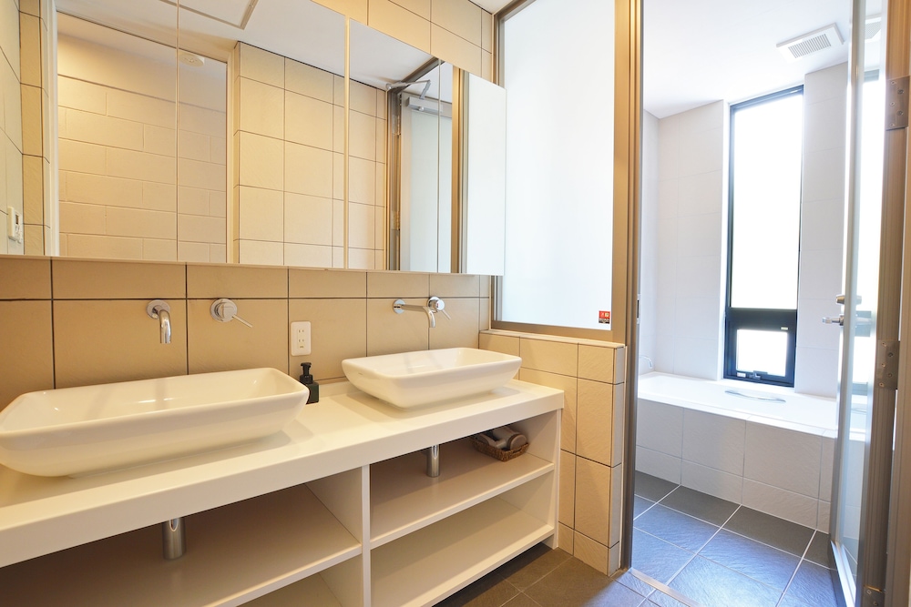 [North] Private Vacation Home, Non Smoking photo 3