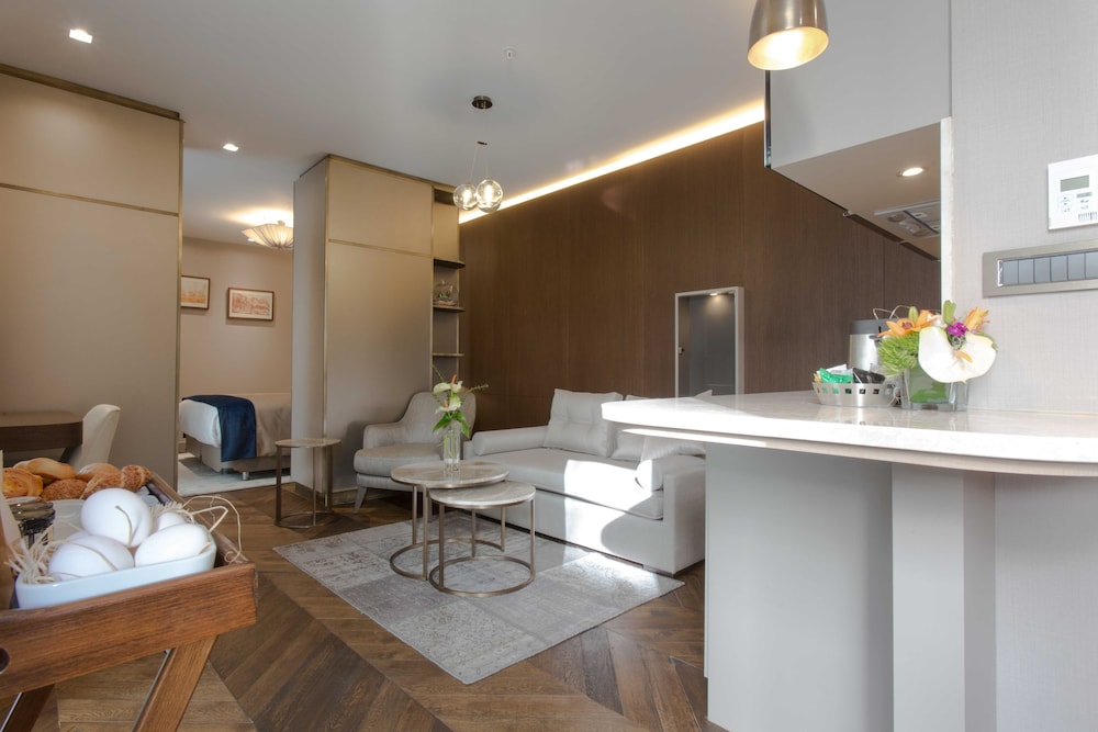 Junior Suite, City View photo 1