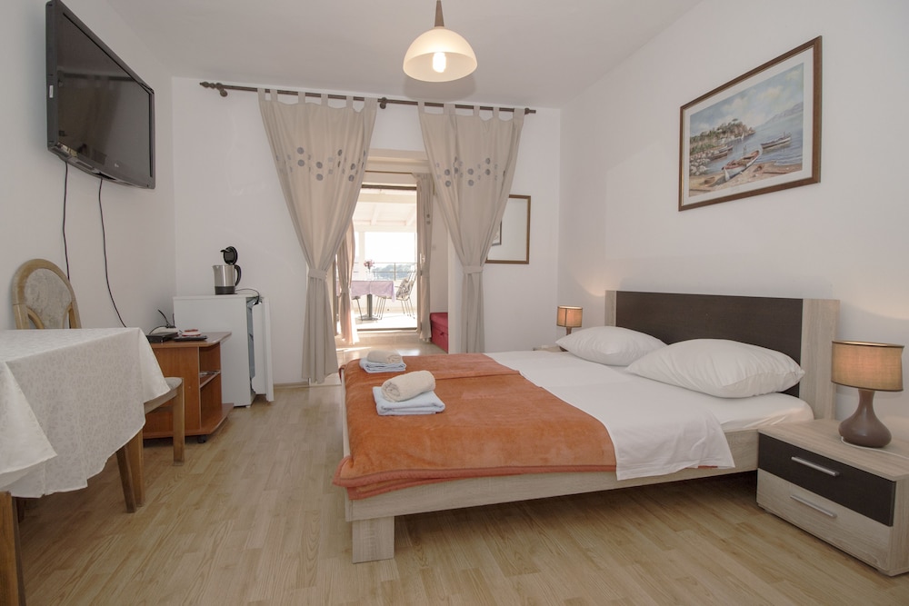 Quadruple Room, Terrace, Sea View