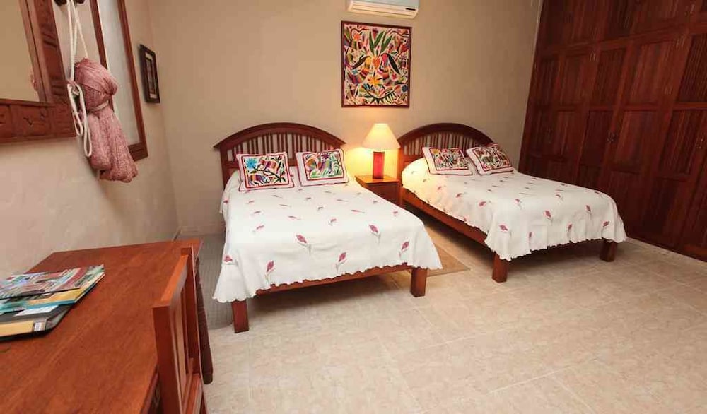 Junior Suite, 2 Double Beds photo 2
