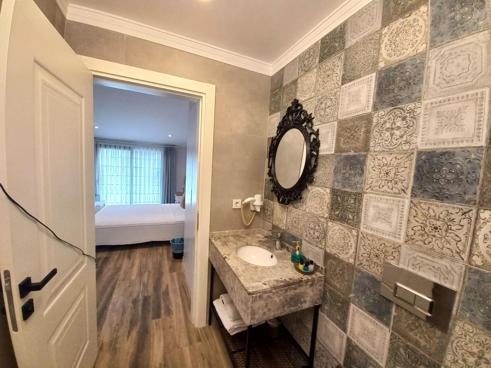 Standard Room - Photo 2