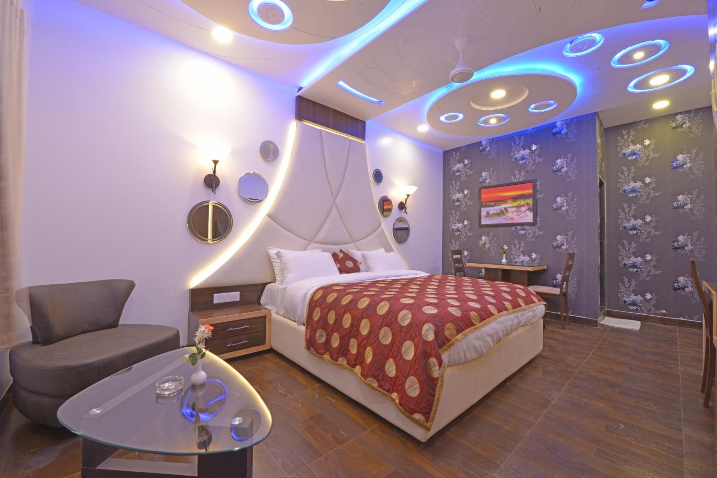 Royal Suite photo 3