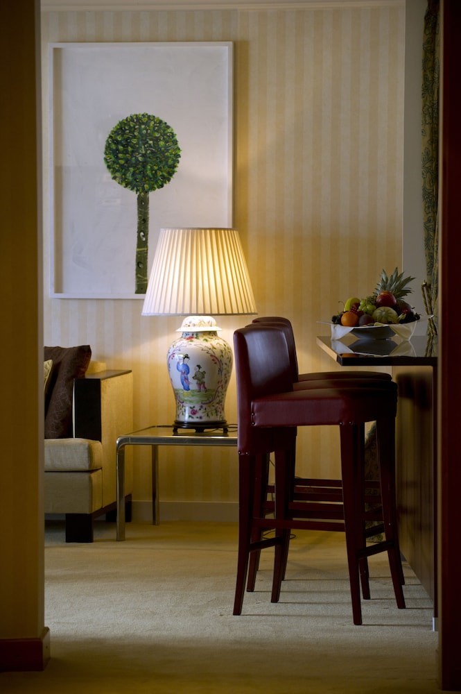 Presidential Suite, 2 Bedrooms, Terrace, Lake View thumbnail 5