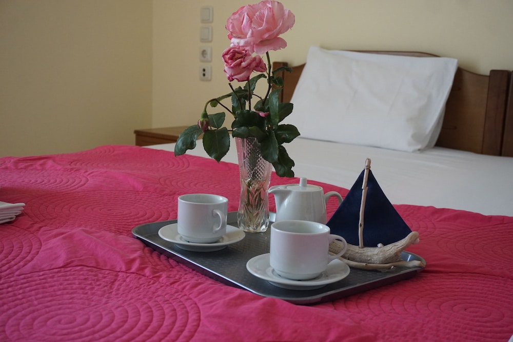 Double or Twin Room, Sea View - Photo 14