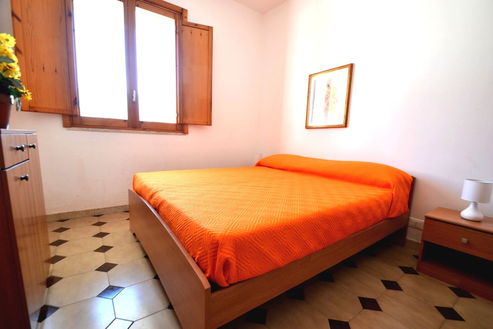 Apartment, 2 Bedrooms, Smoking