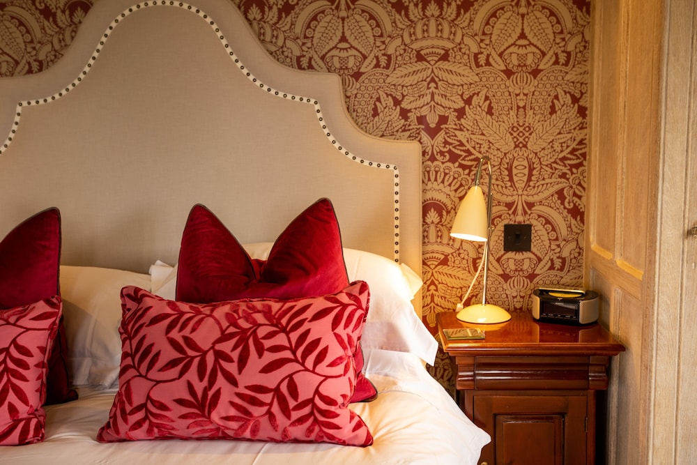 Deluxe Double Room, 1 Queen Bed photo 3
