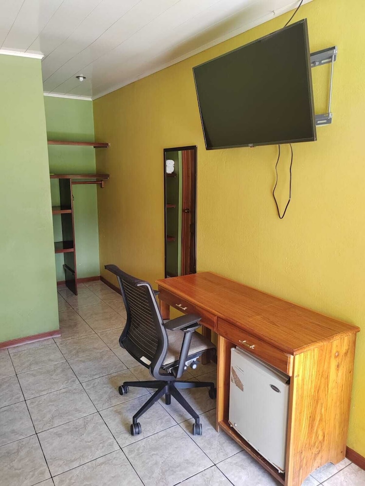 Business Single Room photo 3